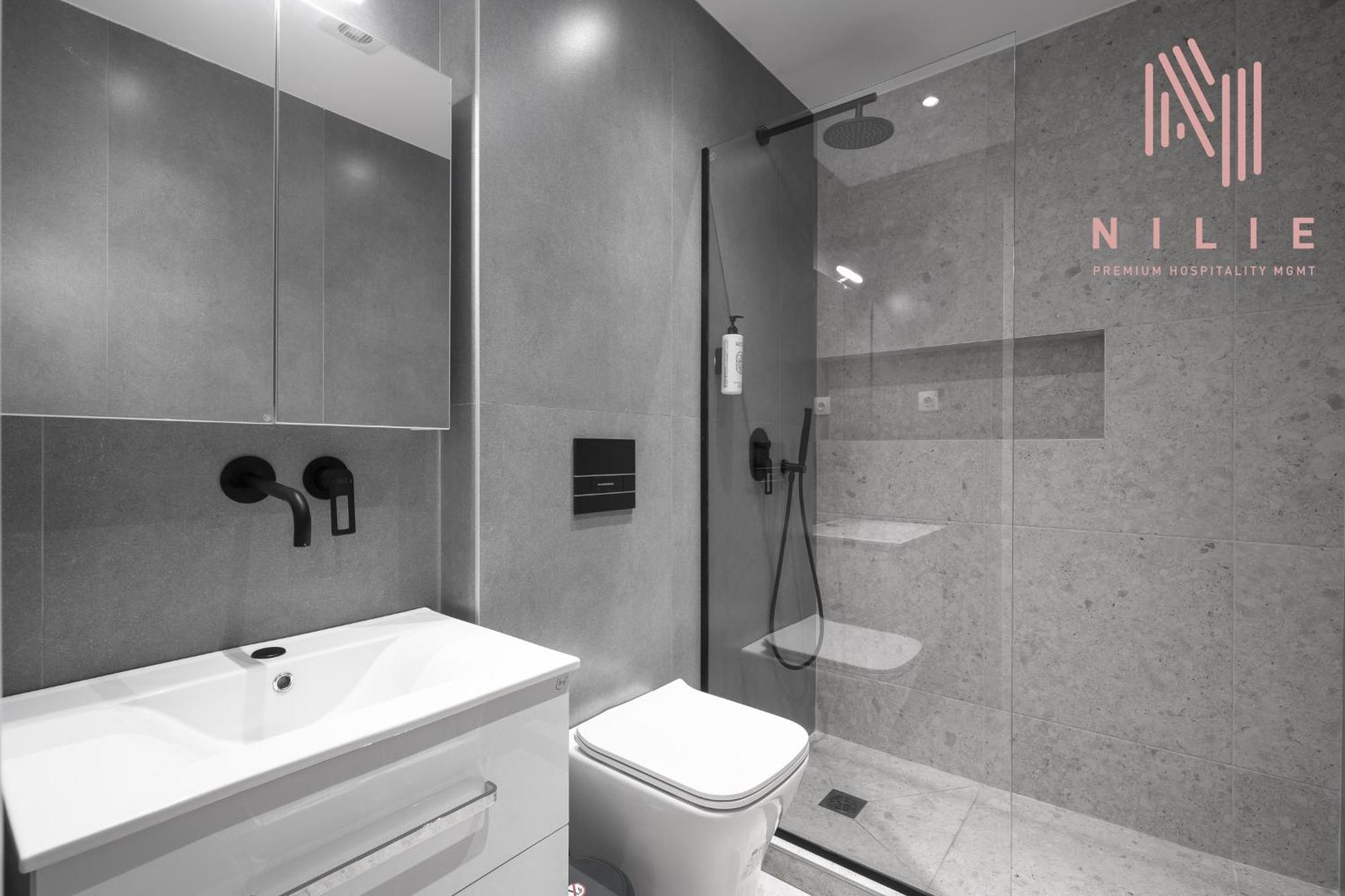 Terra Suites, Nilie Hospitality Mgmt Aparthotel